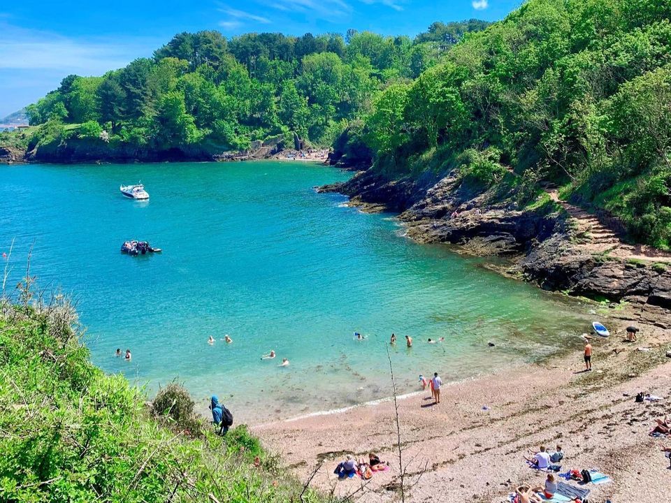 EnglishRiviera's tweet photo. 🌞🏖️ Looking for family fun inspiration this summer? 🌊🌴 

Experience unforgettable moments with your loved ones on the English Riviera this summer! https://t.co/2C9BuMNQ3r

#Summer #EnglishRiviera #Devon https://t.co/L7dyzt5Hjm