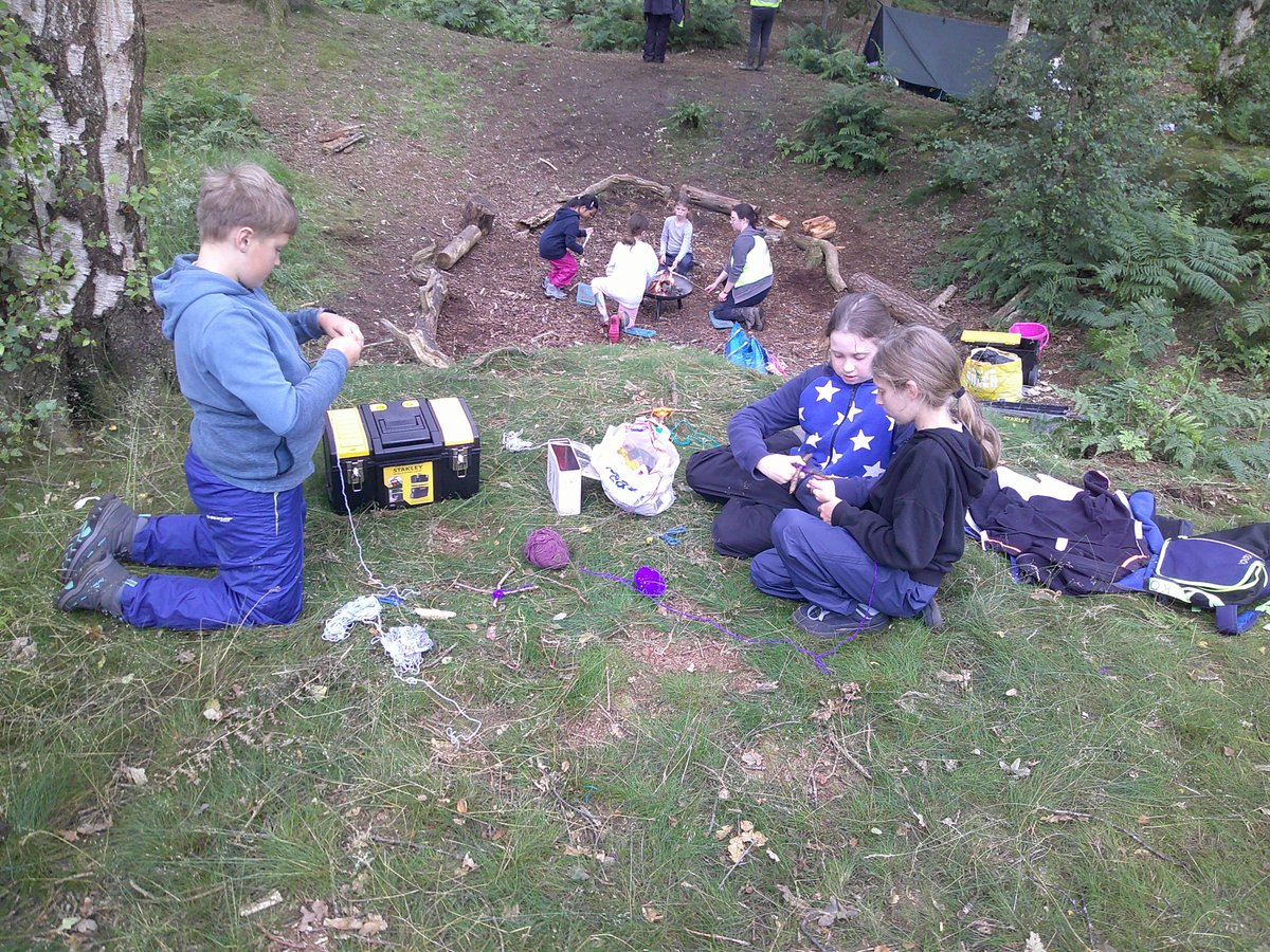 @HurstheadJuniors (@hurstheadjnrs) on Twitter photo 5W had a great time on their Forest School trip this week. They had fun exploring the area, building dens, playing group games and creating bush crafts, not to mention marshmallows and damper bread over the fire! ... how many hiders can you find in the first photo? 5W had a great time on their Forest School trip this week. They had fun exploring the area, building dens, playing group games and creating bush crafts, not to mention marshmallows and damper bread over the fire! ... how many hiders can you find in the first photo?