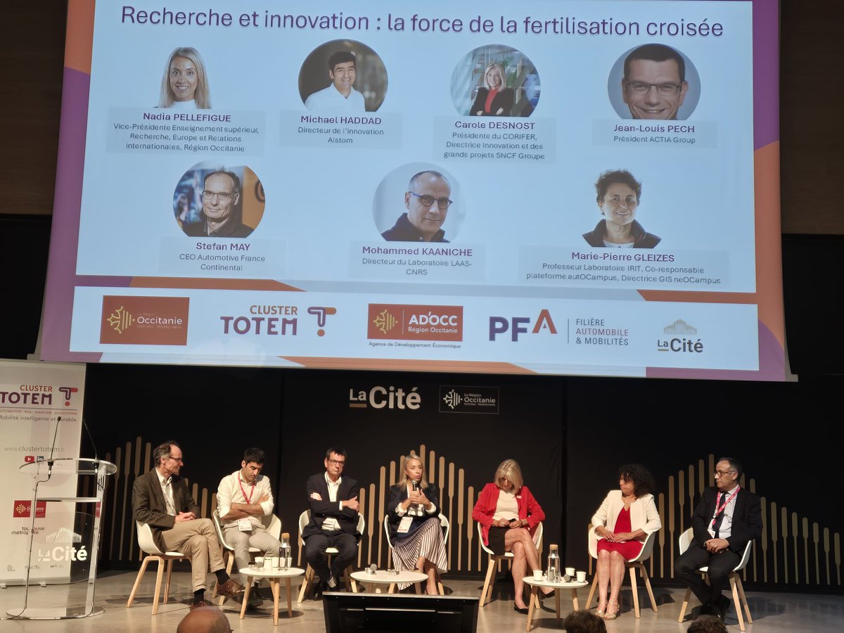 NadiaPellefigue's tweet photo. 🚞🚘🛳️ Mobiliser industriels, chercheurs et élus locaux pour penser les mobilités intelligentes et durables. 

C’est la journée de travail que nous a proposé le cluster Totem à @LaCite_eu 
pour traiter de 
- la décarbonation et grands projets ferroviaire 
- l’innovation
- la formation des talents de demain