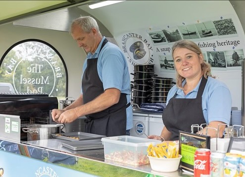 DorsetSeafood's tweet photo. It is #frenchfriesday and we think french fries are complimented with Brancaster Bay Shellfish Mussels!

Book your tickets to the Festival here: https://t.co/1D3V4ywGTx

September 7th &amp; 8th September https://t.co/qvqpYKA8Ri