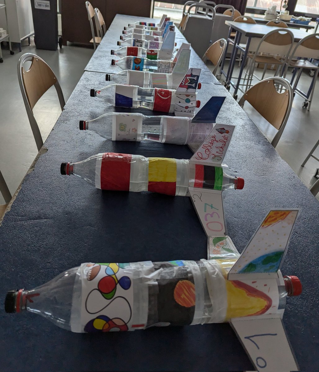 Décollage des #fuséesàeau session 2️⃣0️⃣2️⃣4️⃣ 🚀
Réalisées en cours de Sciences par les élèves de 6e du <a href="/CollegeMichelet/">Collège Jules MICHELET</a> 
Cc <a href="/CNES/">CNES</a> <a href="/ESA_fr/">ESA France</a> <a href="/NASA/">NASA</a>