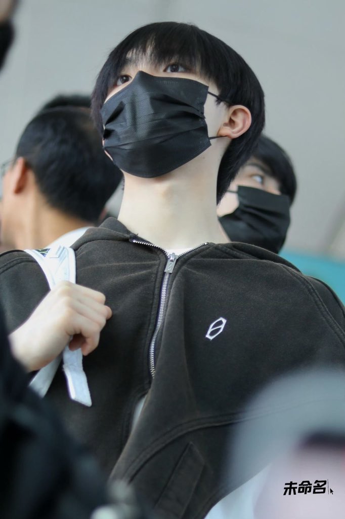 Undefined_SU's tweet photo. #suxinhao 𝐗𝐢𝐧𝐡𝐚𝐨'𝐬 𝐒𝐭𝐲𝐥𝐞 𝟎𝟓𝟔 #苏新皓 #苏新皓suxinhao https://t.co/9Tt09yXCJA