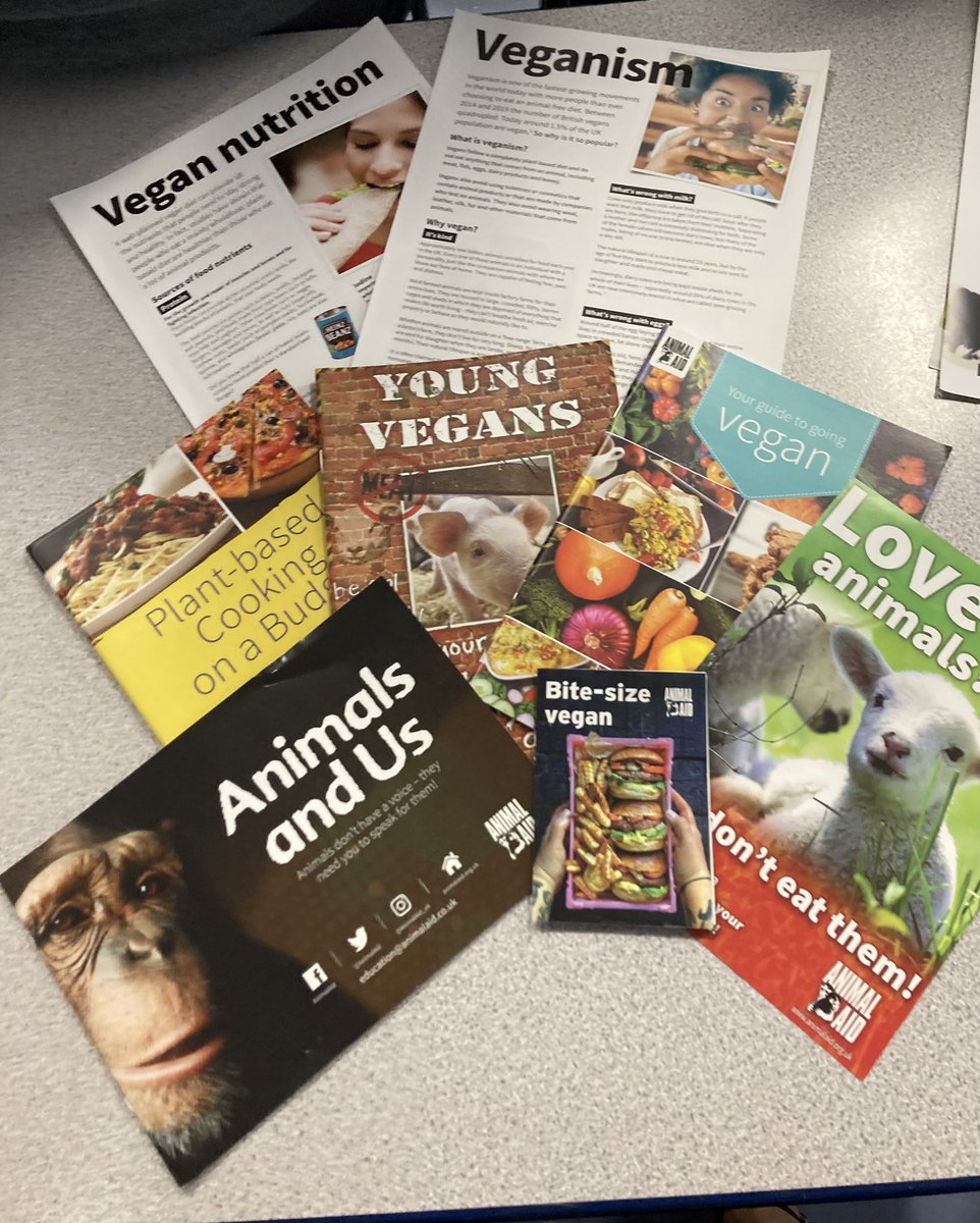 Thank you to @GailDansbee from @AminalAid who came in to talk to Year 10 Hospitality &amp; Catering today about Vegan Nutrition and animal welfare @stjohnsaberdare