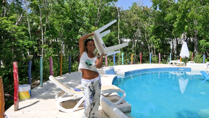 Getting ready for #BerylHurricane  #Jennyscordamaglia #Staypositive https://t.co/PW0eMn5eKC<a href="/tag/berylhurricane"class="tags">#BerylHurricane</a><a href="/tag/jennyscordamaglia"class="tags">#Jennyscordamaglia</a><a href="/tag/staypositive"class="tags"><span>#staypositive</span></a>