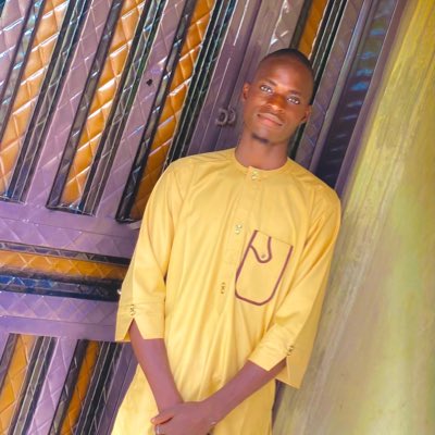 SalakoQuazeem's tweet photo. #NewProfilePic https://t.co/cJ6E1j1eqZ