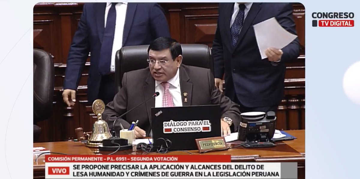 🚨 #URGENTE En contra de lo dispuesto por la <a href="/CorteIDH/">Corte Interamericana de Derechos Humanos</a>, la Comisión Permanente del Congreso aprobó en segunda votación el proyecto de Ley N° 6951, que busca prescribir delitos de lesa humanidad, con 15 votos a favor. El Tribunal había requerido al 🇵🇪 evitar aprobar esta norma.