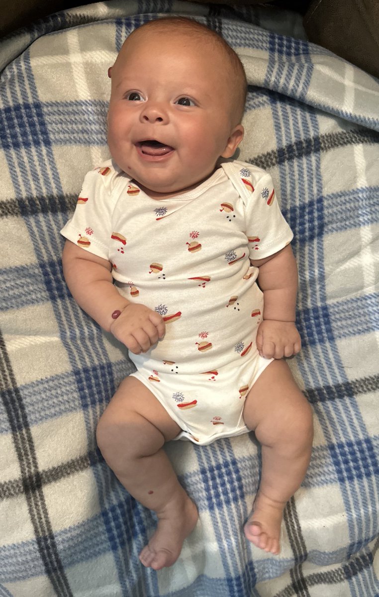 Our little firecracker’s first 4th of July ❤️🤍💙🧨🇺🇸