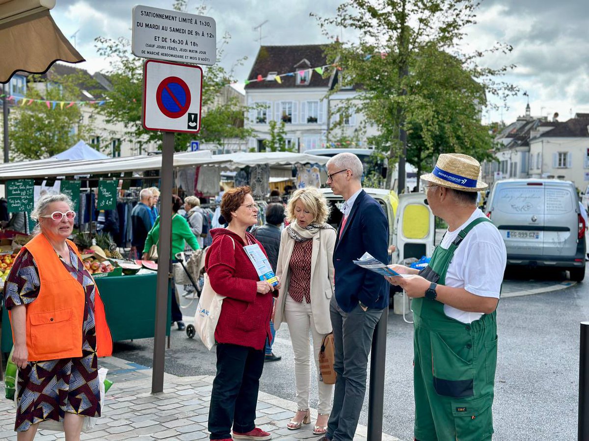 Ce matin à vos côté à Crecy-La-Chapelle, avec les militants et bénévoles. 

Ce dimanche 7 juillet, tous ensemble pour défendre nos valeurs républicaines contre l'extrême droite. 🗳️🇫🇷