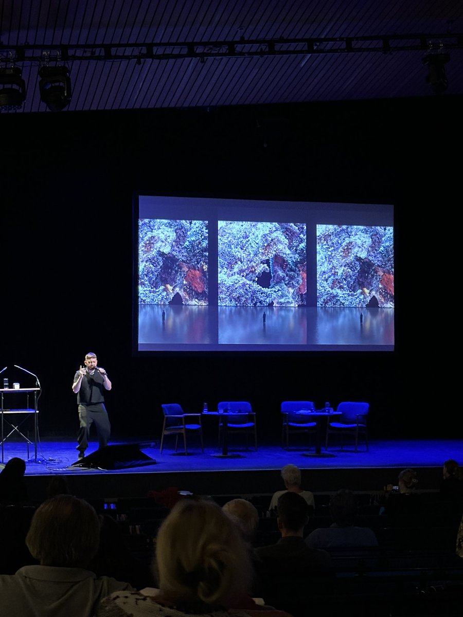 sougwen 愫君 tweet media