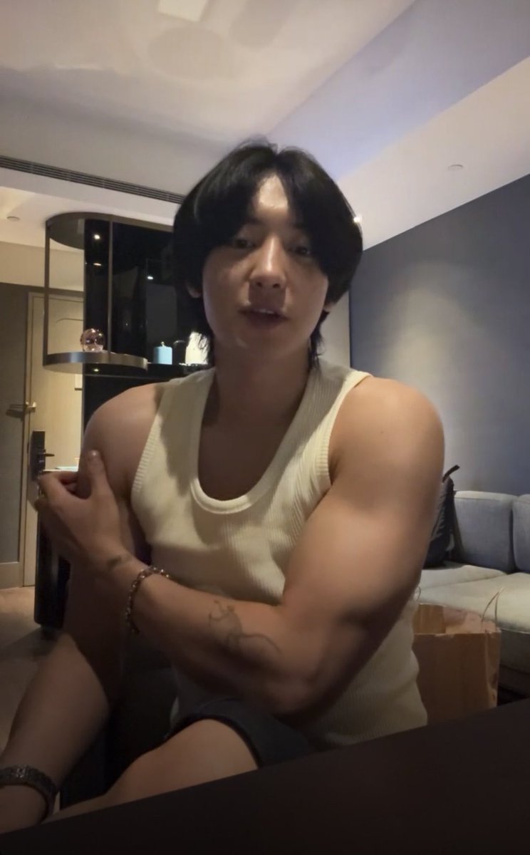 EXO ในวัย 30 ให้อะไรกับเรา 😔✌🏻