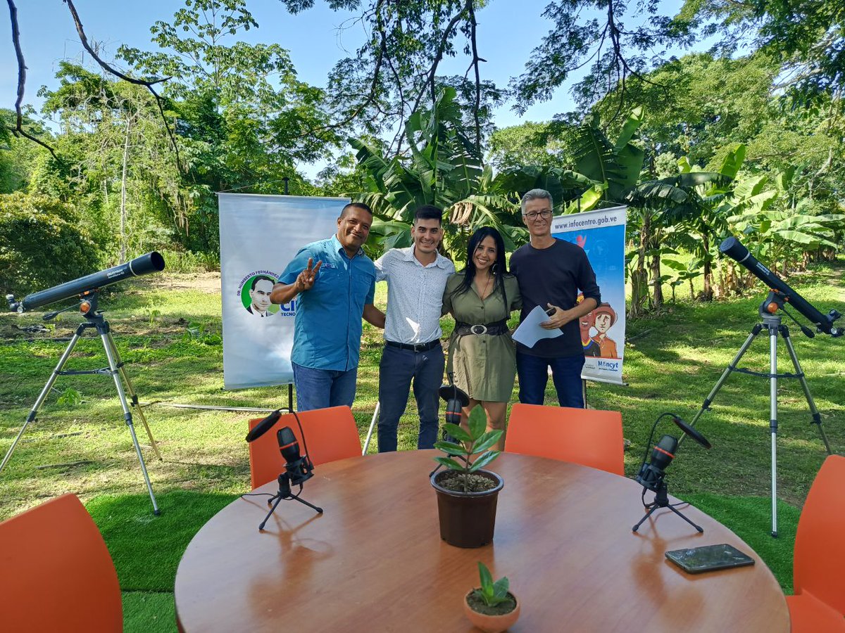 #EsNoticia Hoy a las 02:00 p.m, #NoTeLopierdas por onzatv.com disfruta del 4to. Episodio de <a href="/InfocentroEnTV/">Infocentro en TV</a> desde <a href="/FundaciteYara/">Fundacite Yaracuy</a> con <a href="/Yeseg7/">Yescenia E. Granados M.</a> y <a href="/Cesarchirinosya/">César Chirinos</a> ¡Imperdible!

#VenezuelaConTodo 
¡Vamos!
<a href="/Gabrielasjr/">Gabriela Jiménez</a> 
<a href="/LaRosaInfoVE/">LaRosaInfoVE</a> 
<a href="/Mincyt_VE/">Ministerio del P. P para Ciencia y Tecnología</a>