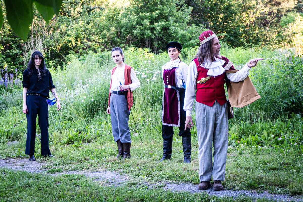 It's going to be another great night to come see Romeo and Juliet! There are only two more chances to see this touching tragedy! Saturday is calling for rain, so why not make tonight the night you enjoy this magical experience? You don't want to miss it!