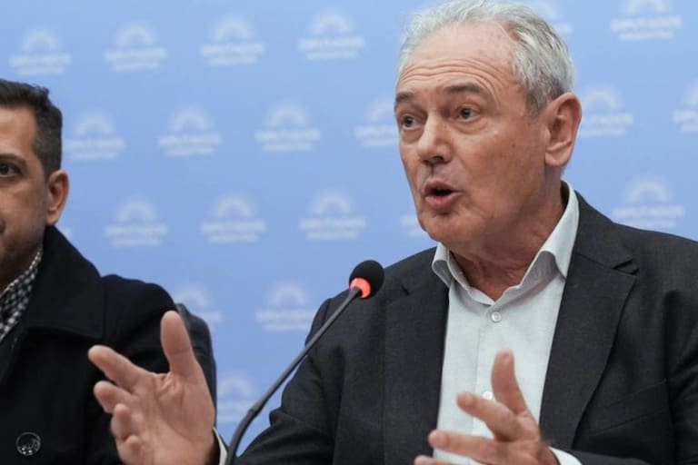 LNcampo's tweet photo. “Mucho ruido y pocas nueces”: un diputado reclamó bajar las retenciones para impulsar el campo https://t.co/FBIP1CGcEM https://t.co/SWAHaf700M