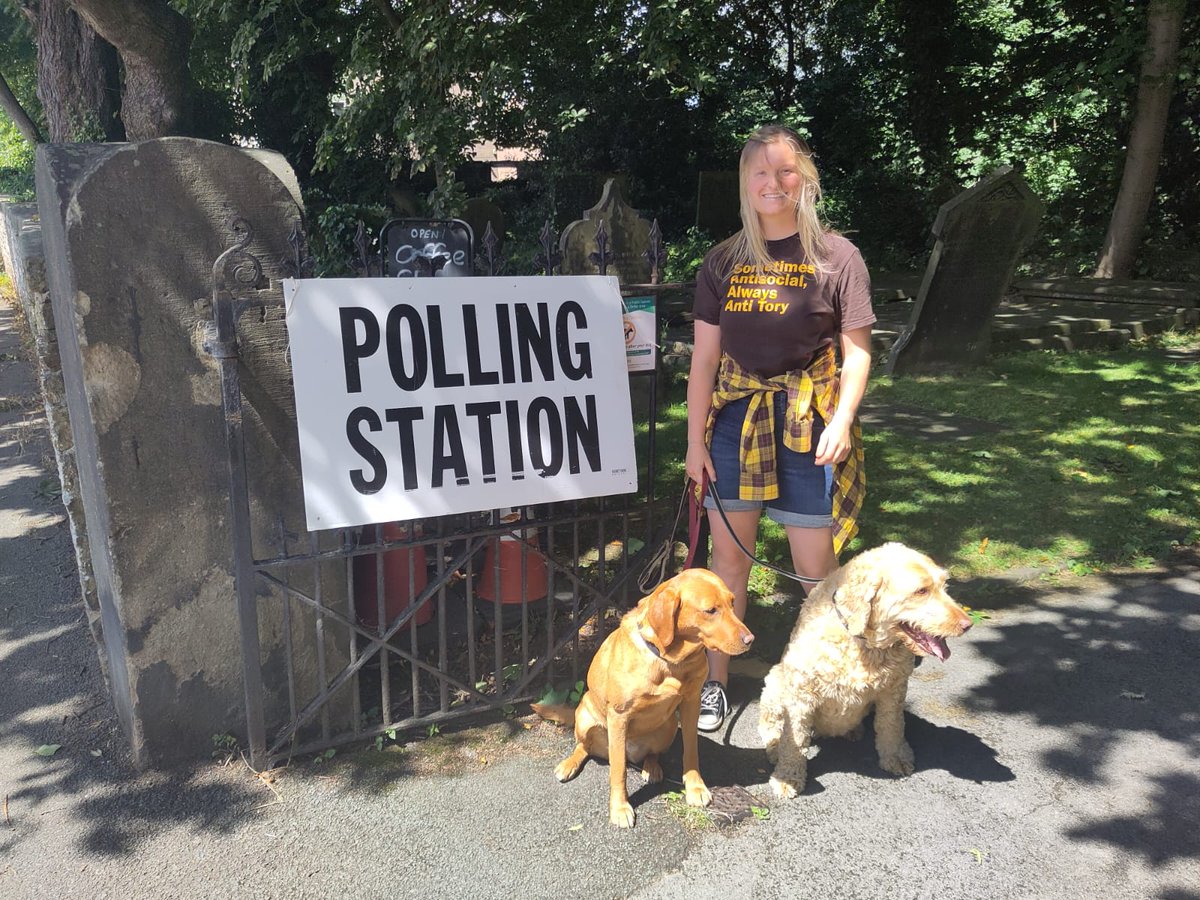 Sometimes antisocial, always anti tory #dogsatpollingstations