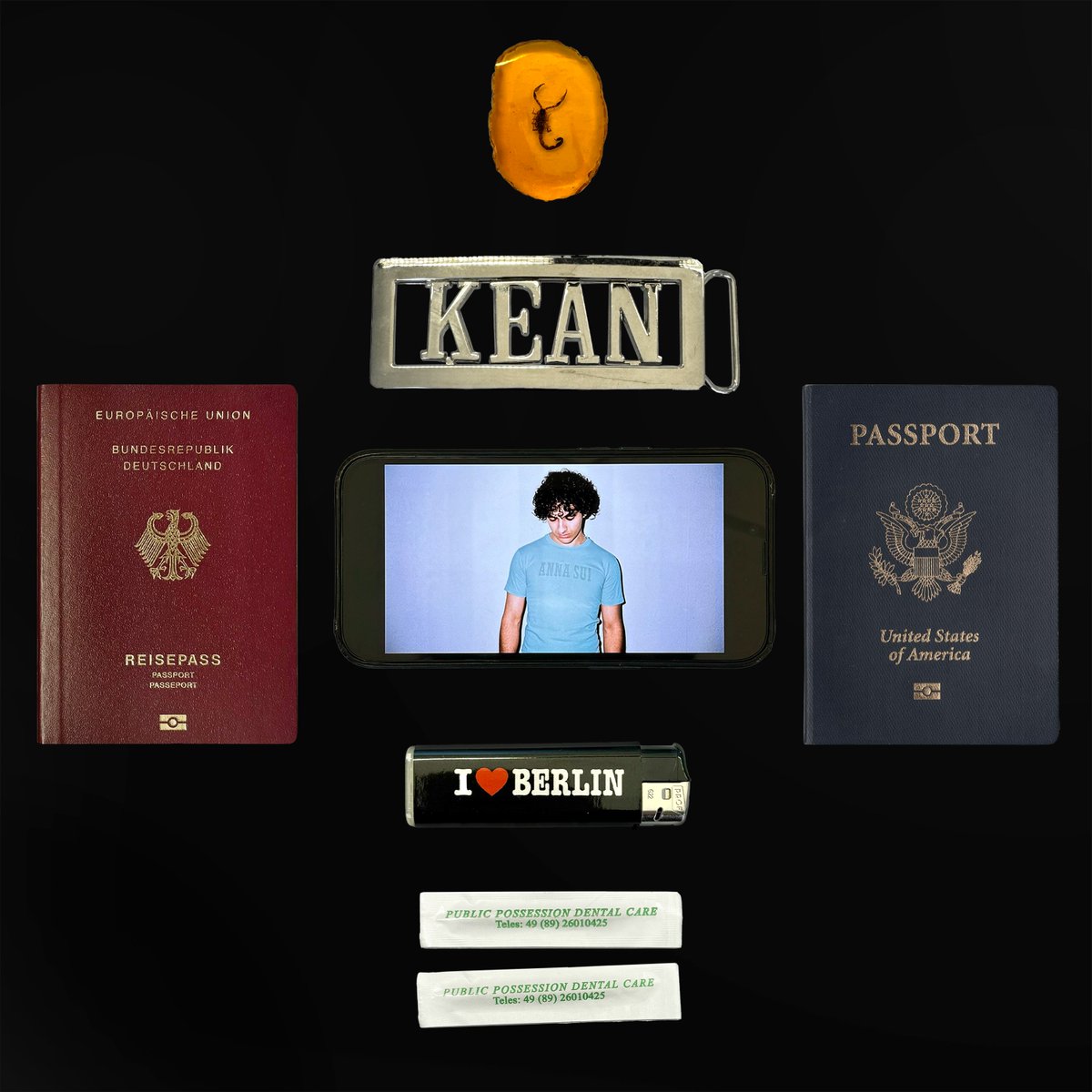 MY NEW SONG HOROSCOPE OUT NOW <3