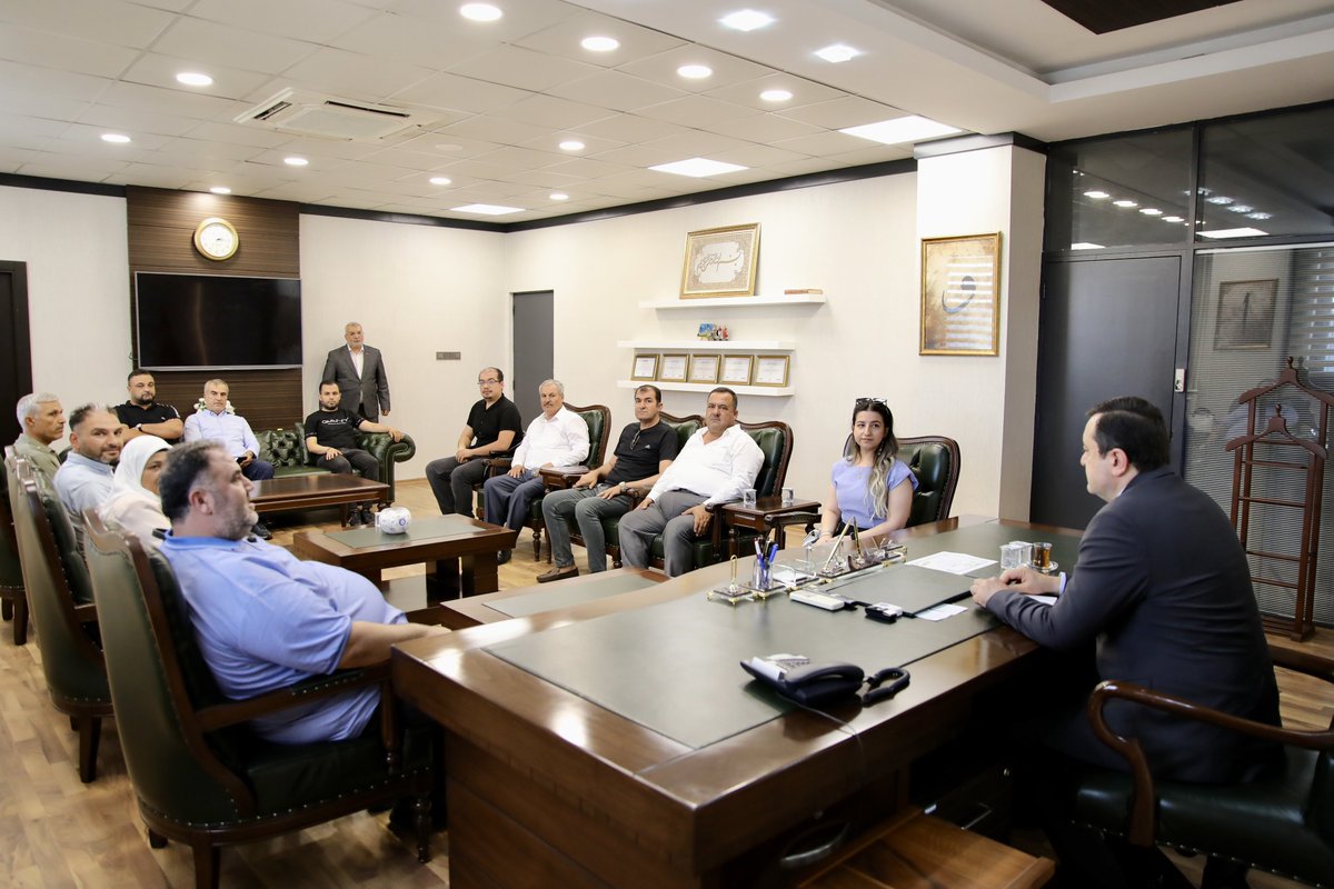 Karkamış İlçe Başkanımız Sayın Ahmet Özaslan, Karkamış İlçe Kadın Kolları Başkanımız Sayın Fatma Yayla Özberk ve ilçe teşkilatımız, İl Başkanımız Sayın Fatih Muhaddis Fedaioğlu’na hayırlı olsun ziyaretinde bulundu. 

Sayın Ahmet Özaslan ve Karkamış’ımızın güzel teşkilatına nazik