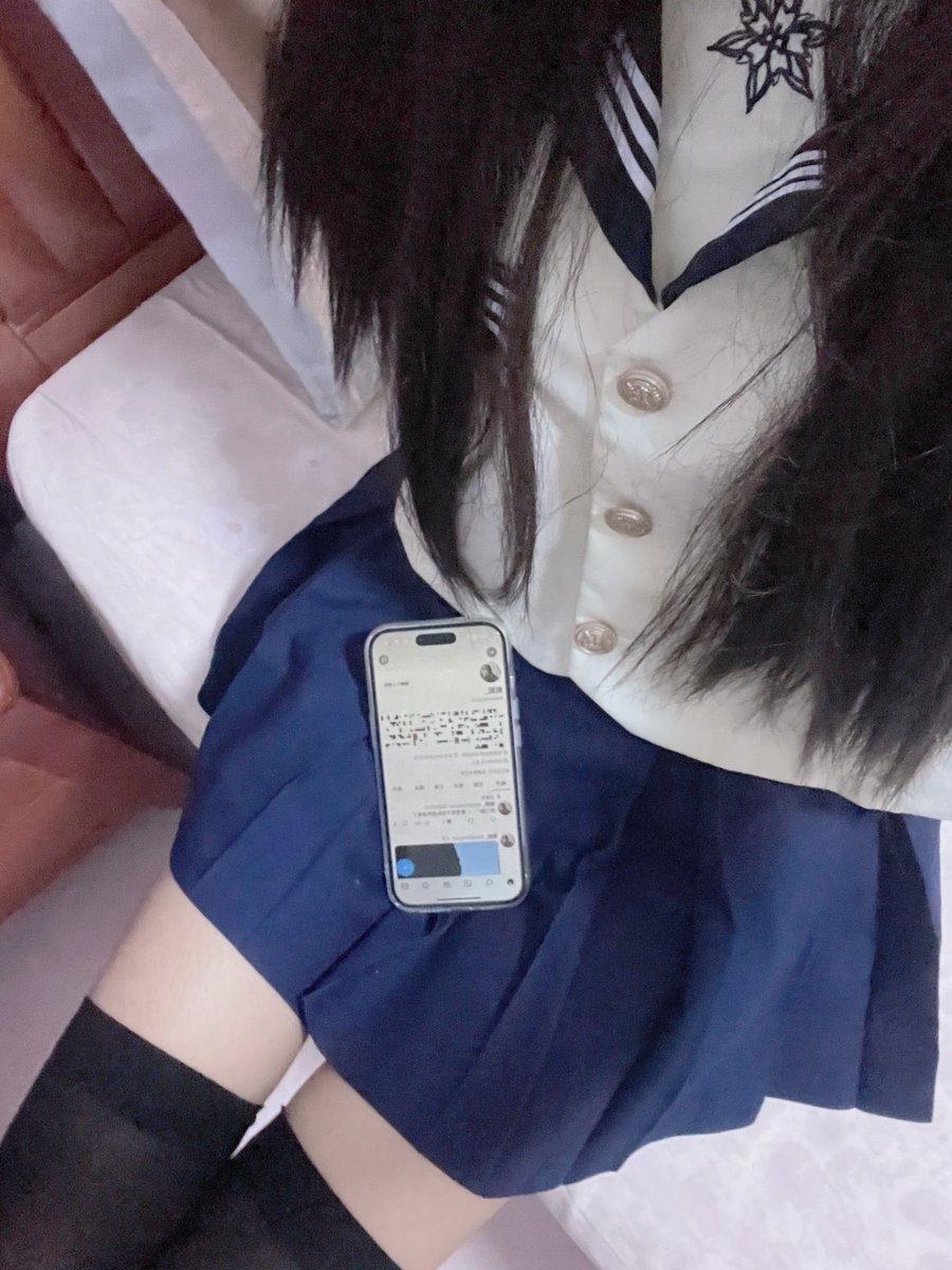 ddaihanjuba's tweet photo. 今晚谁来万达广场，加我qq共享位置来操我 点赞评论优先！！ https://t.co/IcDckFbnSV