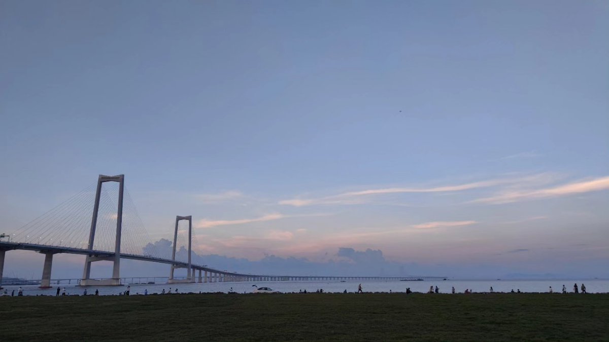 AlansherlockW's tweet photo. 2024 #深中通道  🌉 https://t.co/1lcAYthj7t