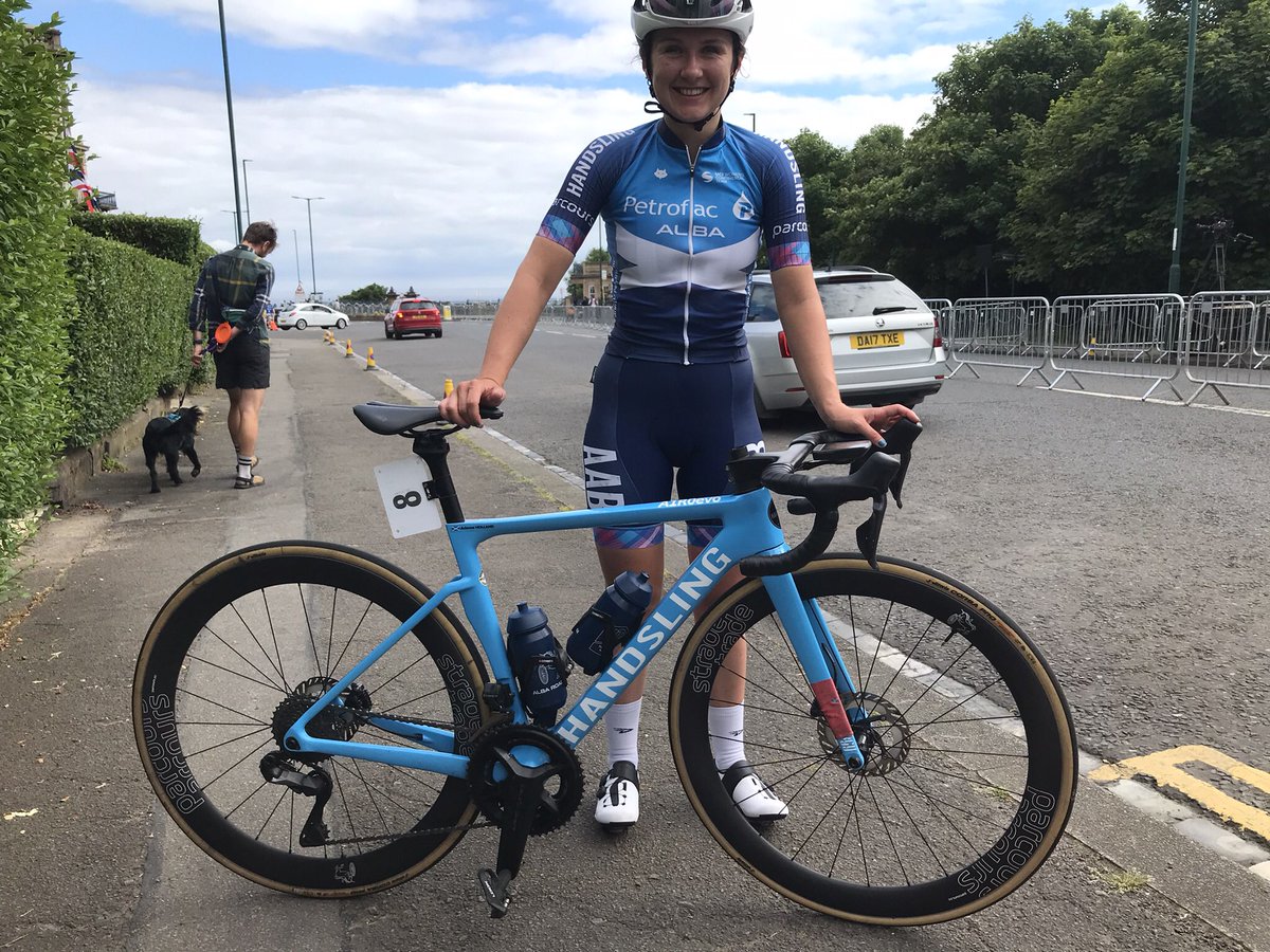 <a href="/JezCox/">Jez Cox</a> <a href="/HandslingBikes/">Handsling Bikes</a> PS Looks good in blue too! 🩵#Alba