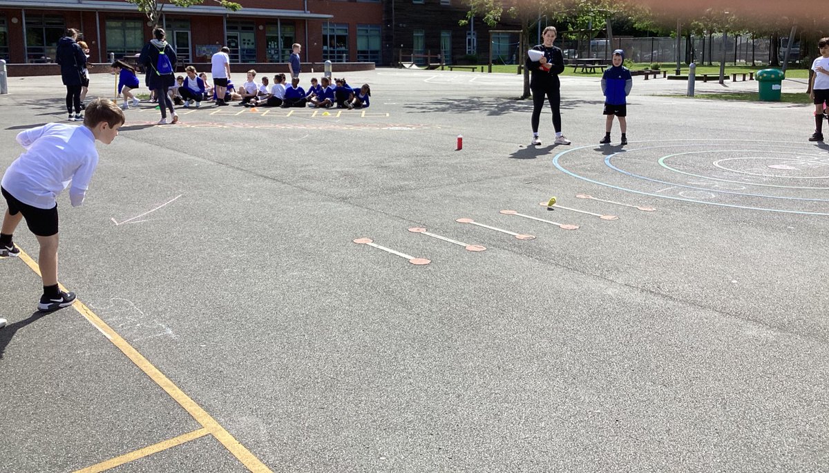 Miss Hardman 3H tweet media