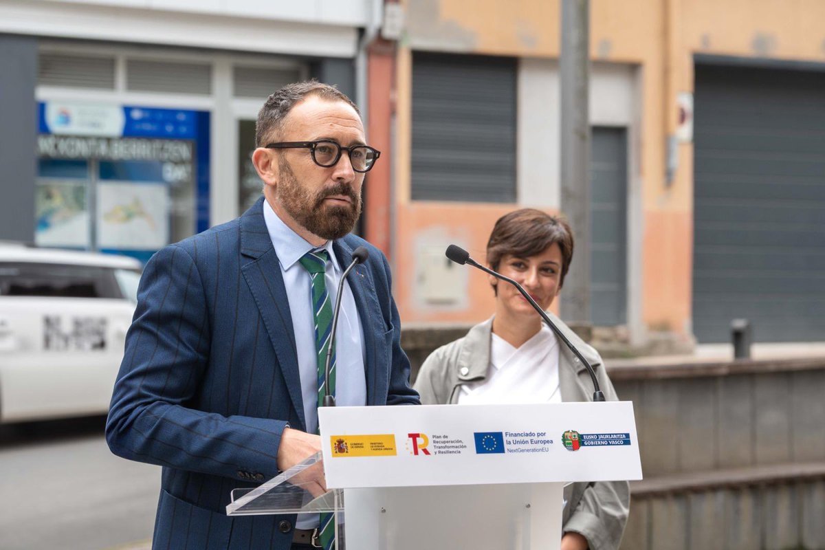 Denis Itxaso tweet media