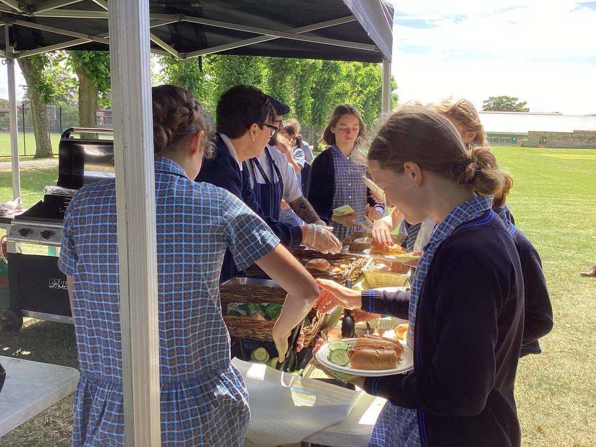 StMargs Year 6 tweet media