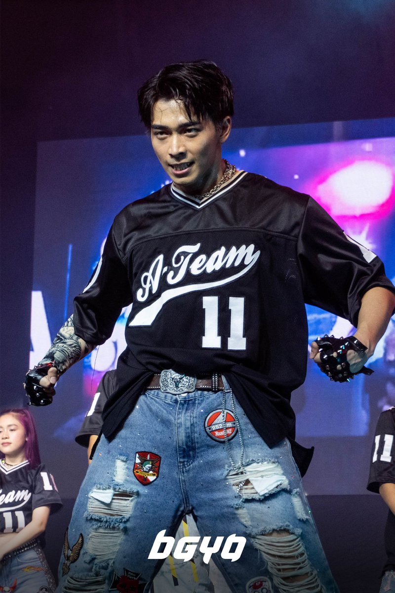 bgyo_ph's tweet photo. #BGYO_Gelo | #TheDemoX Photo Series 

Kuhang-kuha ni Kapitan ang #gigil sa entablado! Congratulations @bgyo_gelo  and @ateamph, we’re proud of you!❤️‍🔥🙌

#ATeamPH10thYear
#BGYO_Gigil #BGYO (1/2) https://t.co/ybwsWhPUGM