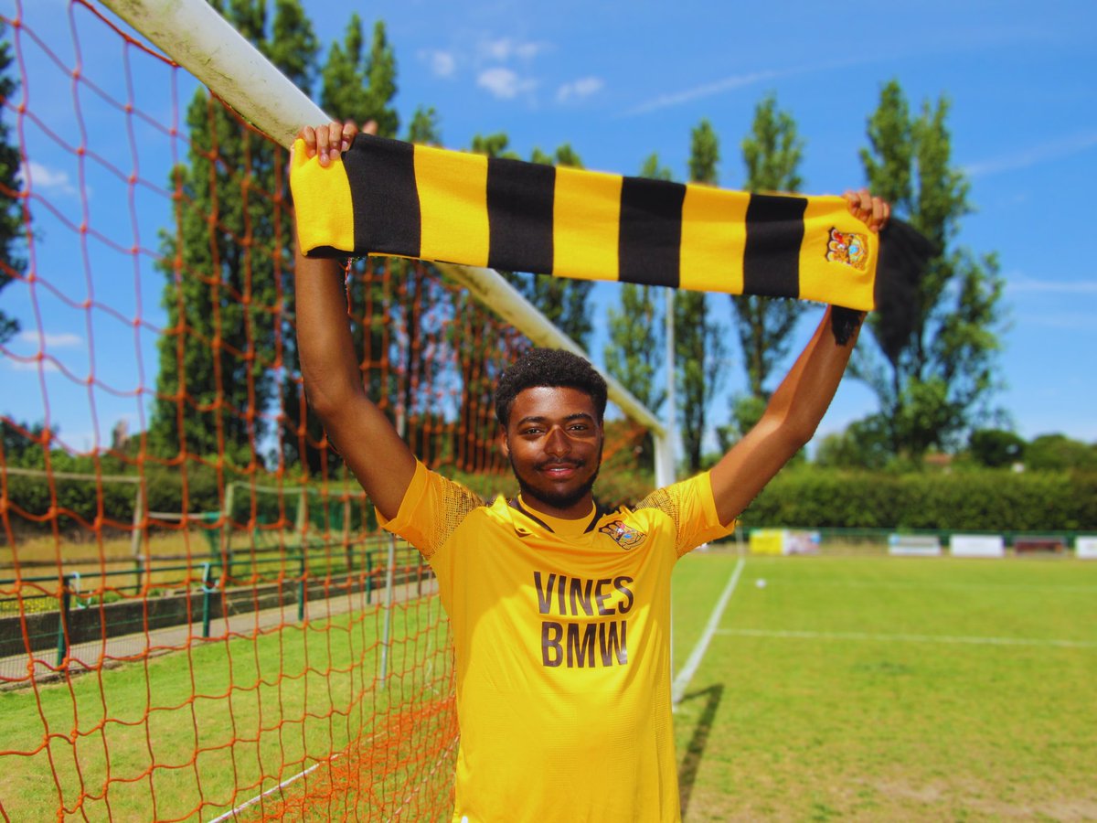 Three Bridges FC (@threebridgesfc) on Twitter photo 📝 A player who's been on Jamie Crellin's radar for some time. Welcome to Three Bridges, Jamie Splatt!
📷 <a href="/JH_Journalism/">Jack Hobbs</a>
#UpTheBridges 🧡🖤 📝 A player who's been on Jamie Crellin's radar for some time. Welcome to Three Bridges, Jamie Splatt!
📷 <a href="/JH_Journalism/">Jack Hobbs</a>
#UpTheBridges 🧡🖤