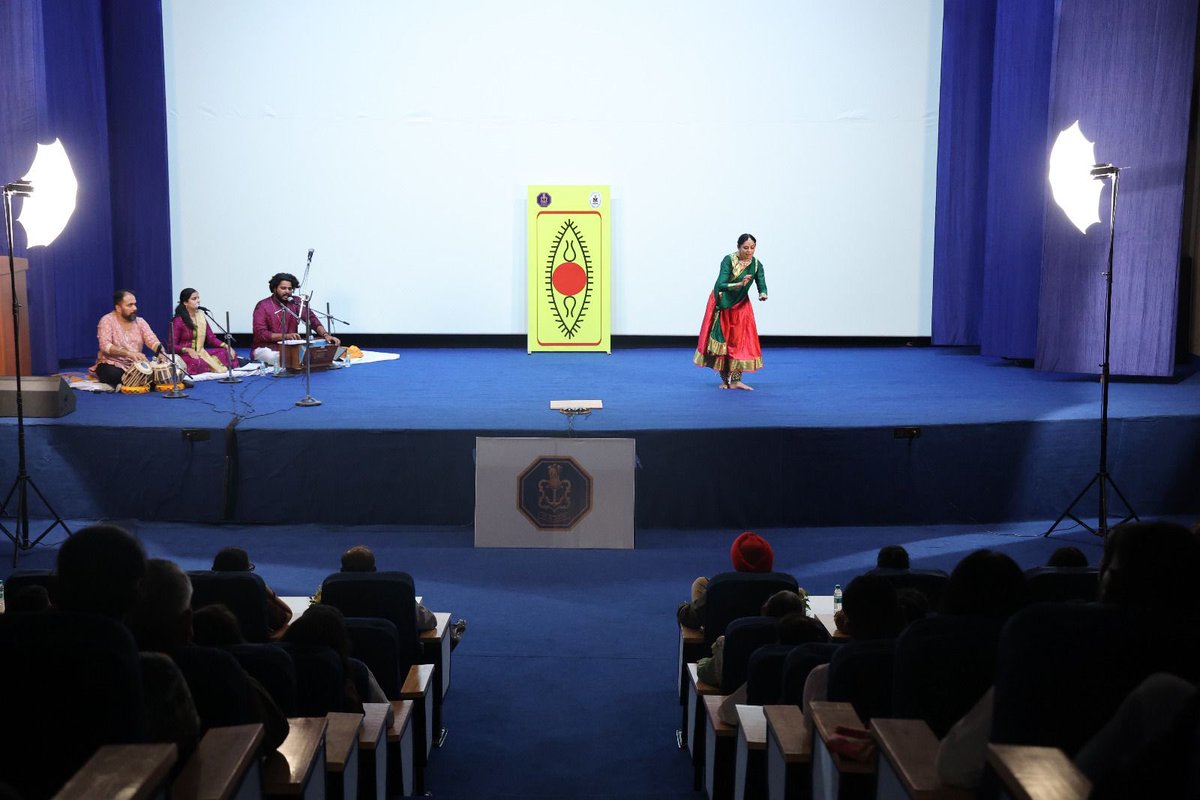 IN_GDD's tweet image. #INSSardarPatel @IN_GDD hosted a cultural evening in concert with #SPICMACAY. Naval personnel, families and  NCS students at Porbandar witnessed the vibrant and mesmerising performance of #Kathak dance, #classical music and rich #cultural extravaganza of India.