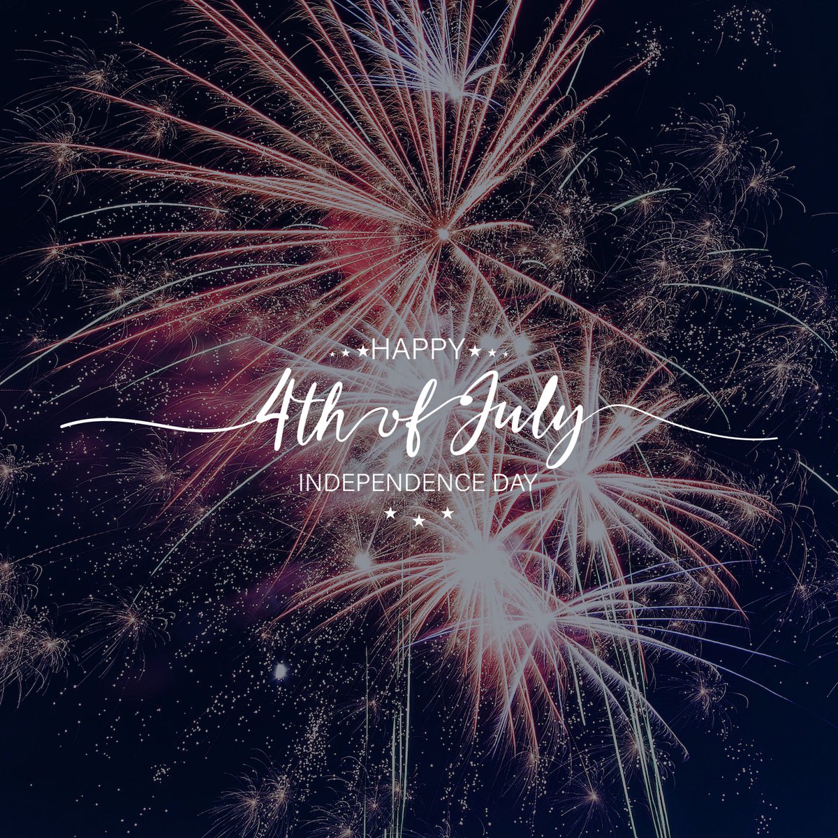 Happy 4th of July! 🇺🇸 Wishing everyone a joyful and safe Independence Day celebration from all of us at Davio's. Enjoy the festivities &amp; fireworks! 🎆