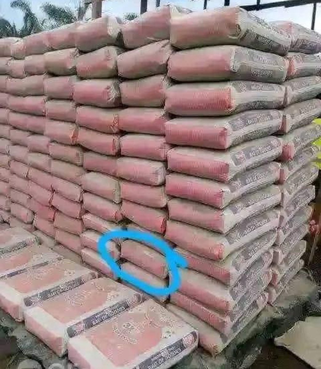 masibanda_'s tweet photo. I wanna see something here retweet for Themba Gorimbo. Like bags of cement 👍 https://t.co/tYUuO0ye2m