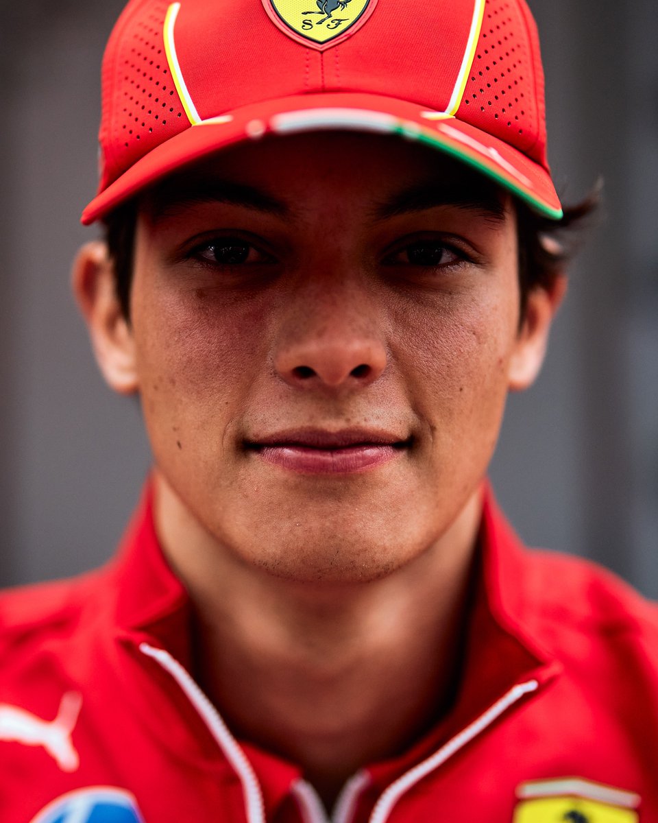 ScuderiaFerrari's tweet photo. Your newest Formula 1 driver 👊​

#F1 #BritishGP 🇬🇧 https://t.co/jz4RdFzLWA