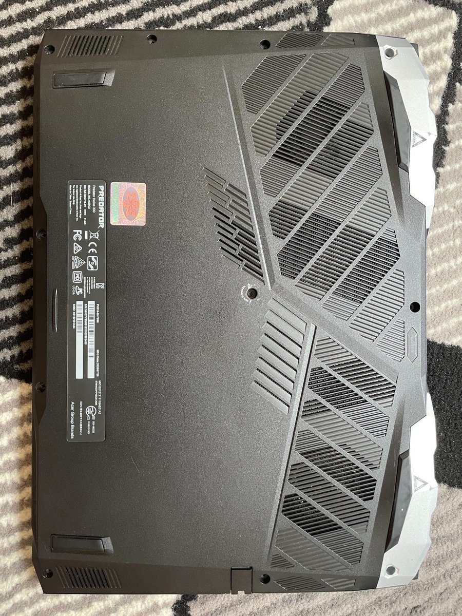 ≽^•⩊•^≼ tweet media