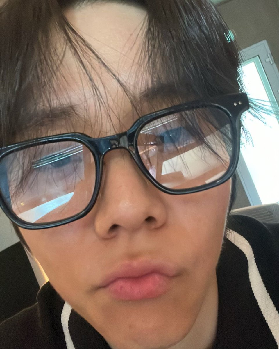 TOILUPDATES's tweet photo. [040724]

Toil made a new post on instagram

그거 진짜냐

#TOIL #토일 https://t.co/rvlF4Ga4PG