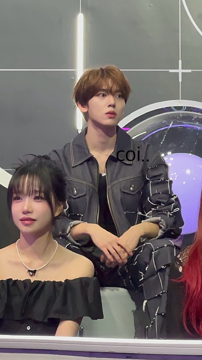 VinJJANG's tweet photo. 시발........
갈발하면    중딩의그날처럼 완전더어려질줄알앗능데 남자가됏어시발어뜨케 https://t.co/ejN7fiVRdp