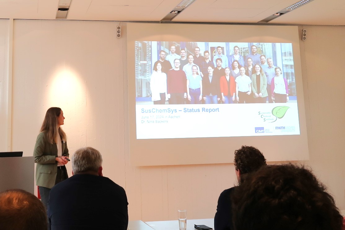 SusChemSys's tweet photo. #SusChemSys biannual #NetworkingEvent in Aachen: Exciting insights into the active research of our network on #SustainableChemistry. Additionally, an interesting lecture on bio plastics and a panel discussion "Beyond publications: Bringing research into the real world"! https://t.co/7ZCxnp44cx