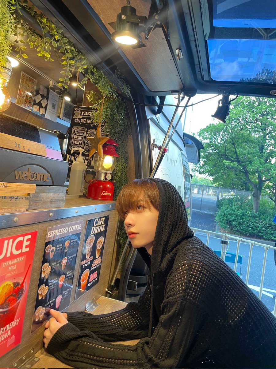BOYNEXTDOOR_twt's tweet photo. 시리즈로 올라간다잉 기다려ㅓㅓ

#보이넥스트도어 #BOYNEXTDOOR
#JAEHYUN #명재현 https://t.co/XFZ39TZ0vV