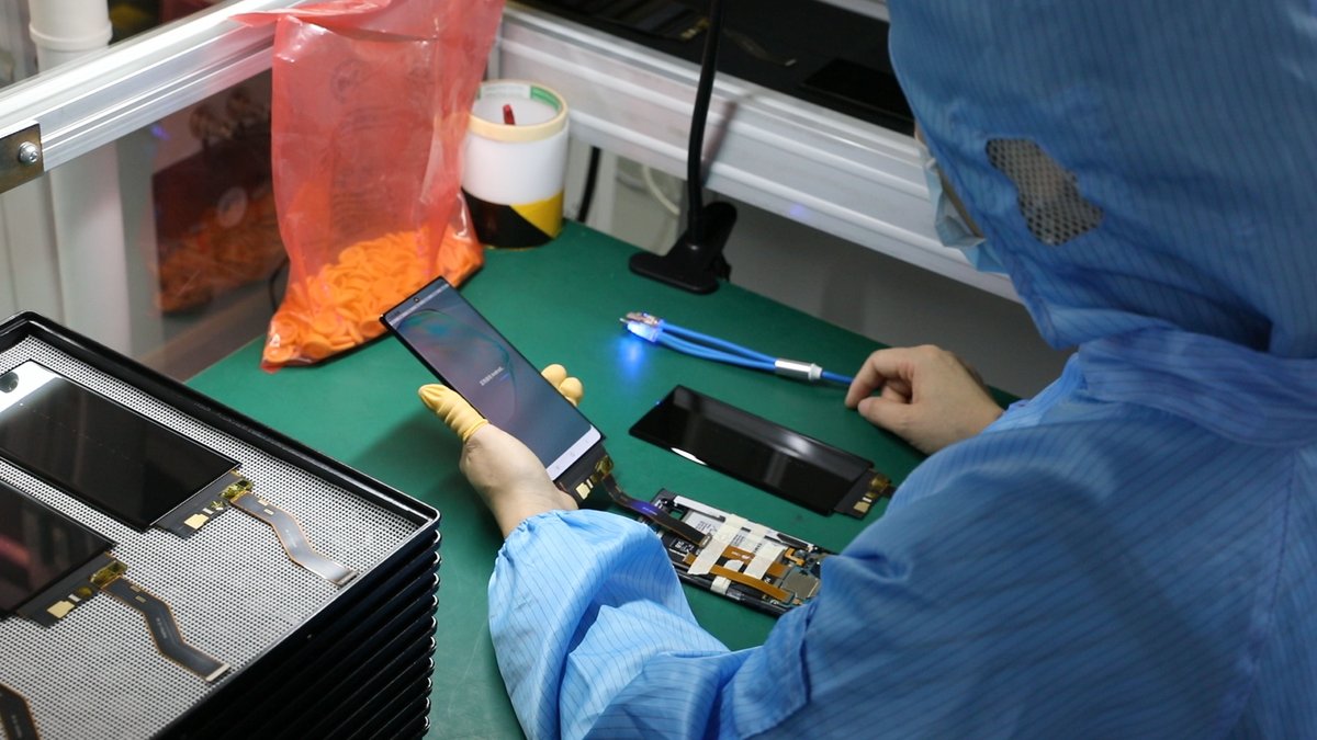 ElekworldL's tweet image. Nothing we could help you but the best quality with best price.
SK OLED screen for Samsung repair, hit me a message for details: wa.me/8613590142302.

#samsungscreen #samsungscreenrepair #samsunglcd #samsunglcdrepair #samsungrepair #skoled #skincell #elekworld #phonerepair