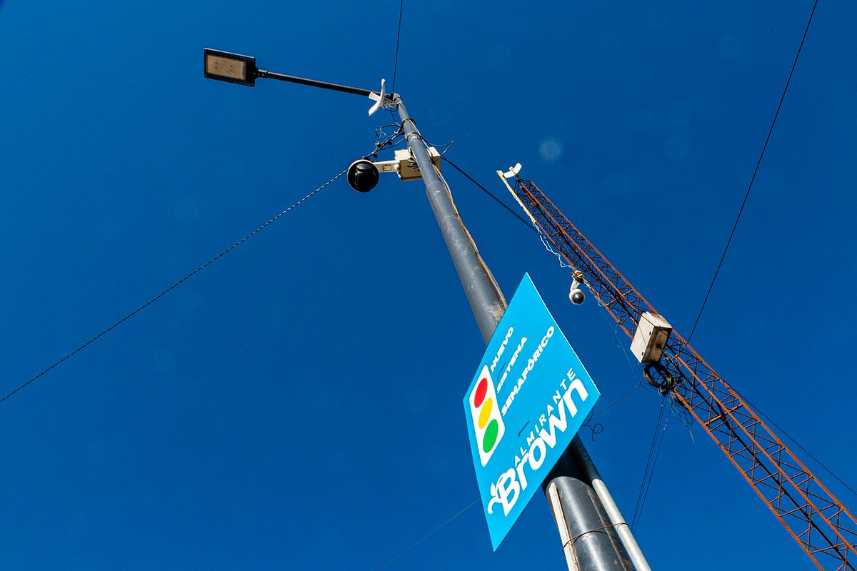 LaEstacionNoti's tweet image. #Brien/ El municipio de Brown instaló un nuevo sistema semaforico en la Av. Capitán Olivera
laestaciononline.com.ar.leon.avnam.net/2024/07/04/el-…