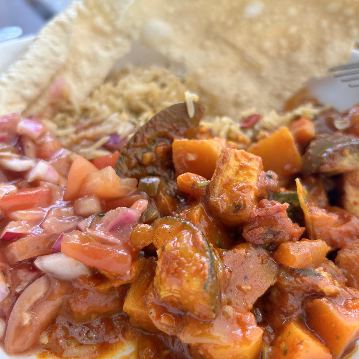 Love a paneer curry 🥰

Thank you <a href="/cateringasph/">Catering at ASPH</a> for award winning food! #greathospitalfood 🥰
#tweetbeforeyoueat