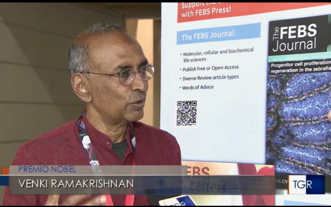 Seamus Martin (@seamusjmartin) on Twitter photo All of our favourite Nobel Laureates choose The FEBS Journal as a backdrop when being interviewed on TV! Great to meet Venki Ramakrishnan at the recent FEBS Congress in Milan. We are now in Q1 and ahead of all the competition at IF 5.5. Submit your paper today! <a href="/FEBSJournal/">The FEBS Journal</a> All of our favourite Nobel Laureates choose The FEBS Journal as a backdrop when being interviewed on TV! Great to meet Venki Ramakrishnan at the recent FEBS Congress in Milan. We are now in Q1 and ahead of all the competition at IF 5.5. Submit your paper today! <a href="/FEBSJournal/">The FEBS Journal</a>