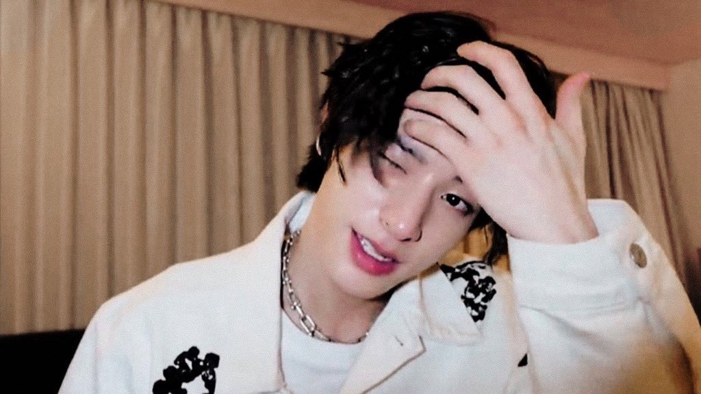 15ARCHIVEz's tweet photo. ✏️📔 #JAKE #제이크 https://t.co/uvFKiJdZj2