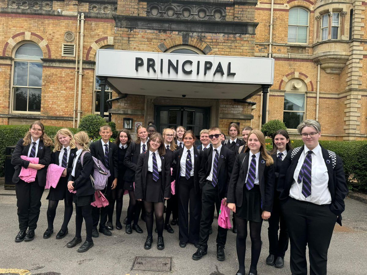 OutwoodFreeston's tweet photo. Another photo of our #SpeakUp crew, this time on the road in York ready for their performance at the annual @OGATrust conference! 🎭 

We’re sure leaders from across the family of schools will love the show! 👏🏼 

@NationalTheatre https://t.co/9DcvKNSg1N