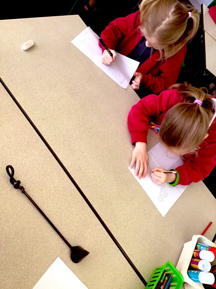 Class 4 have enjoyed investigating artefacts from The Great Fire of London with <a href="/history_to_life/">historytolife</a>! #RBPSHistory