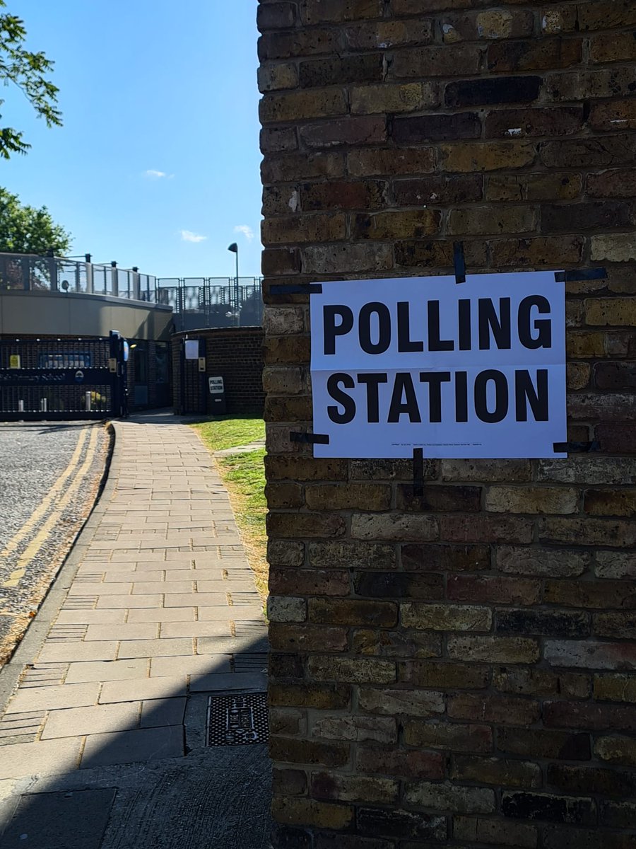 As a Portuguese immigrant living in the UK for almost 13 years, I have been lucky to feel welcomed and to pursue a better life for me and my family. Many are not as lucky, and now, having become british last year I am lucky enough to #vote for better representation for us all.