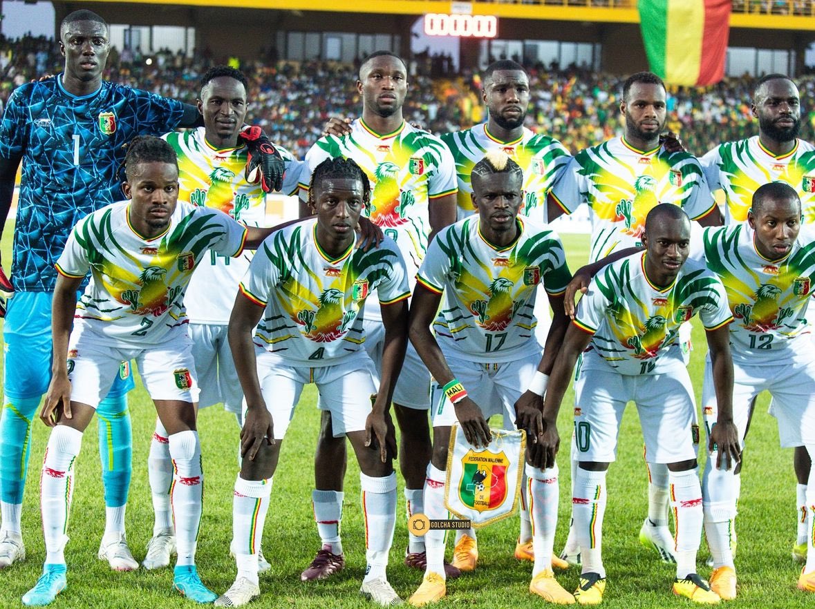 🚨Les Mali connait sa poule pour se qualifier à la Coupe d’Afrique des Nations 2025 :

1️⃣ Mali 🇲🇱 
2️⃣ Mozambique 🇲🇿 
3️⃣ Guinée-Bissau 🇬🇼 
4️⃣ Eswatini 🇸🇿 

Vos avis ?

📸 <a href="/golcha_studio/">Golcha Studio</a>