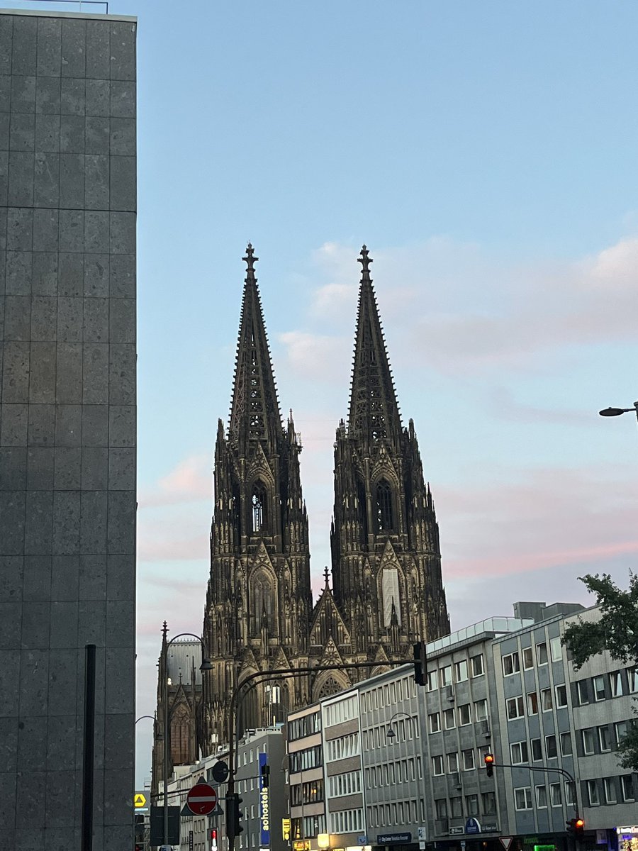 an"333mbYY tweet media