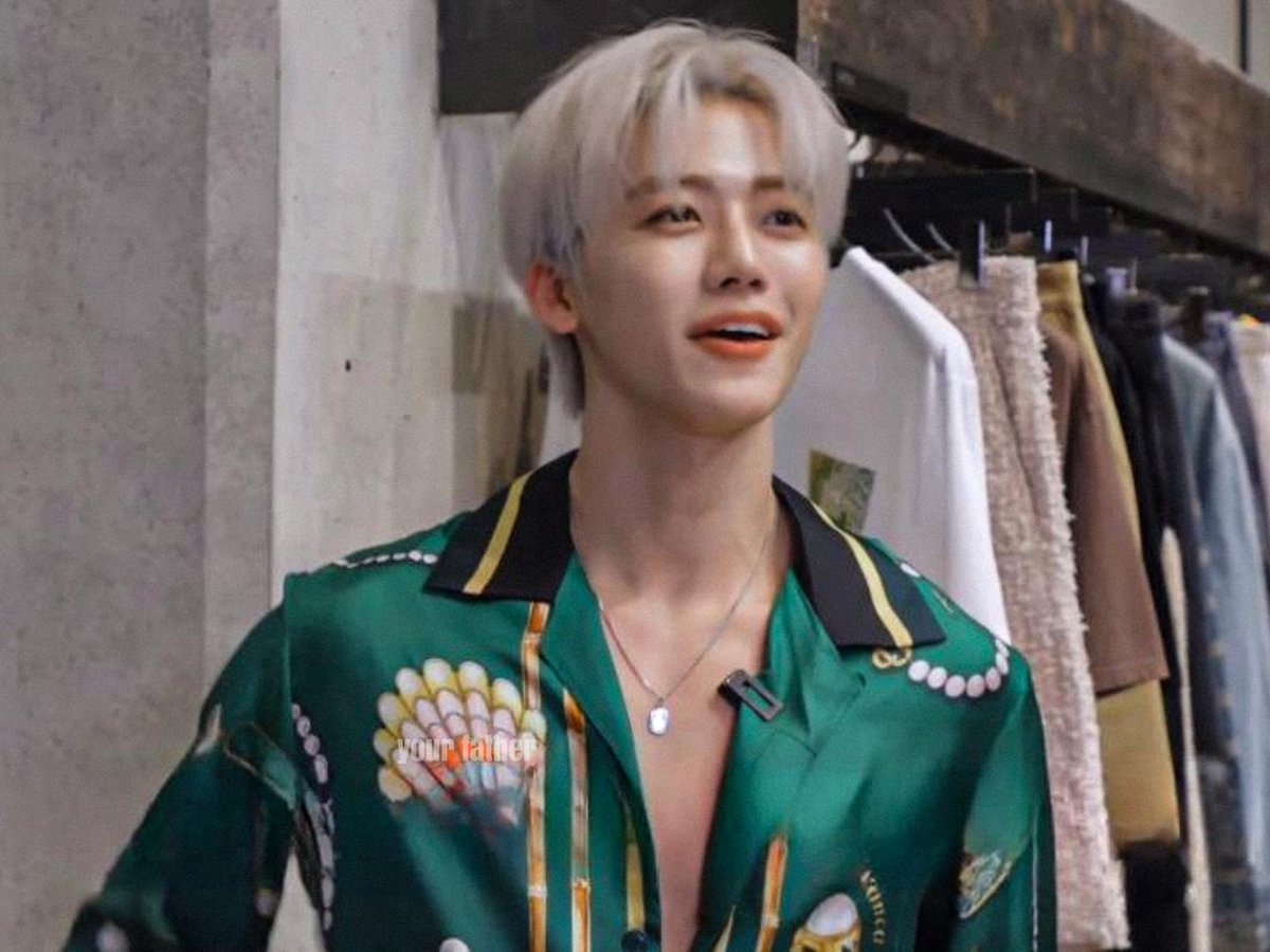 𝙮𝙤𝙪𝙧 𝙛𝙖𝙩𝙝𝙚𝙧 tweet media
