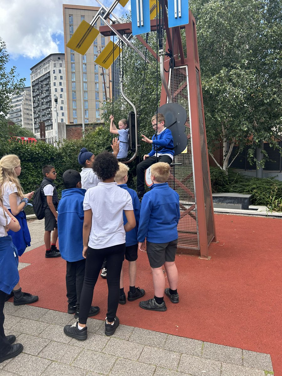 latimerprimary's tweet image. #ClassSM have had a brilliant day at the Think Tank museum. We have been so impressed with everyone’s behaviour and manners.