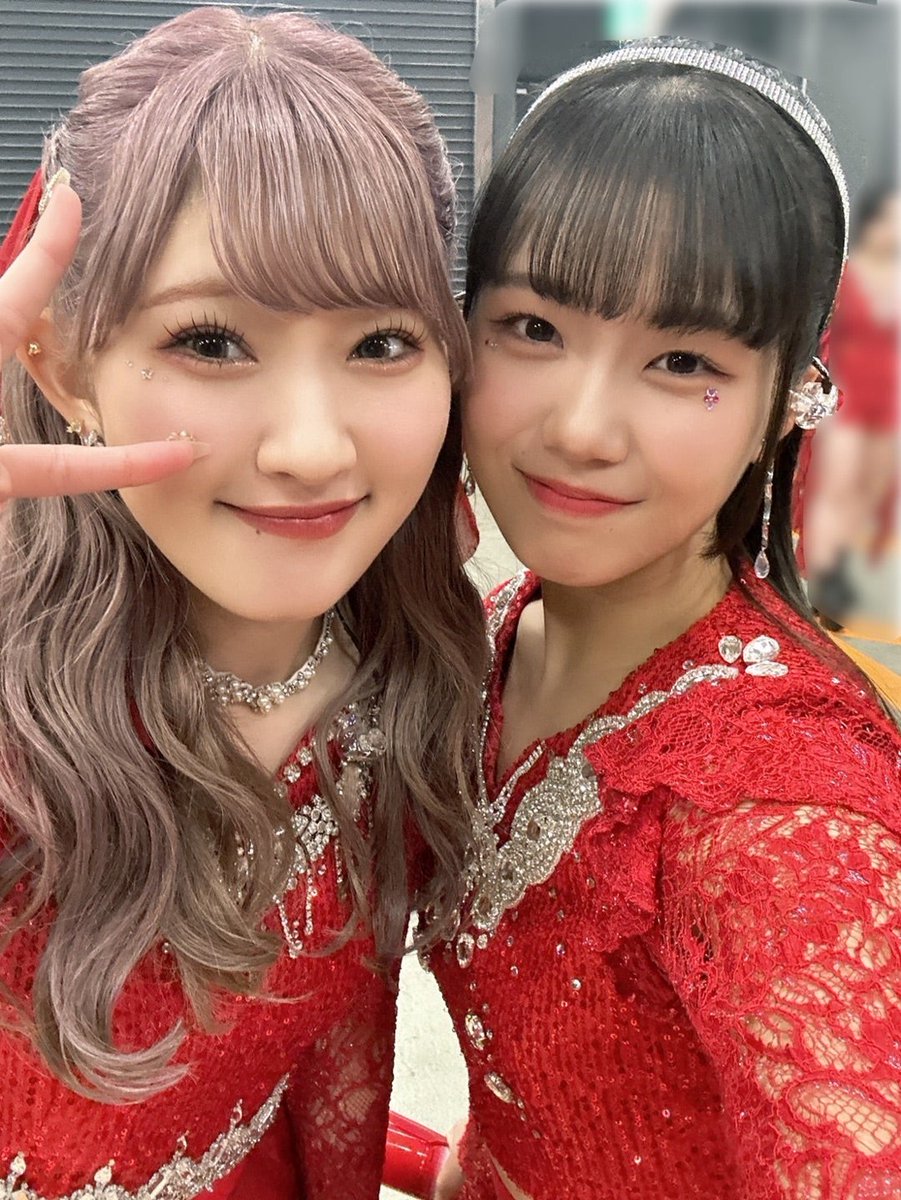 angerme_upfront's tweet photo. 【Blog更新】 川村さん 下井谷幸穂: 皆さんこんばんは！今日も一日お疲れ様です☺️いいね、コメントありがとうございます❣️♡ ••┈┈┈┈┈┈┈┈••… https://t.co/cK7ulF2Zh4 #ANGERME #アンジュルム #ハロプロ https://t.co/SEkTd5HE49
